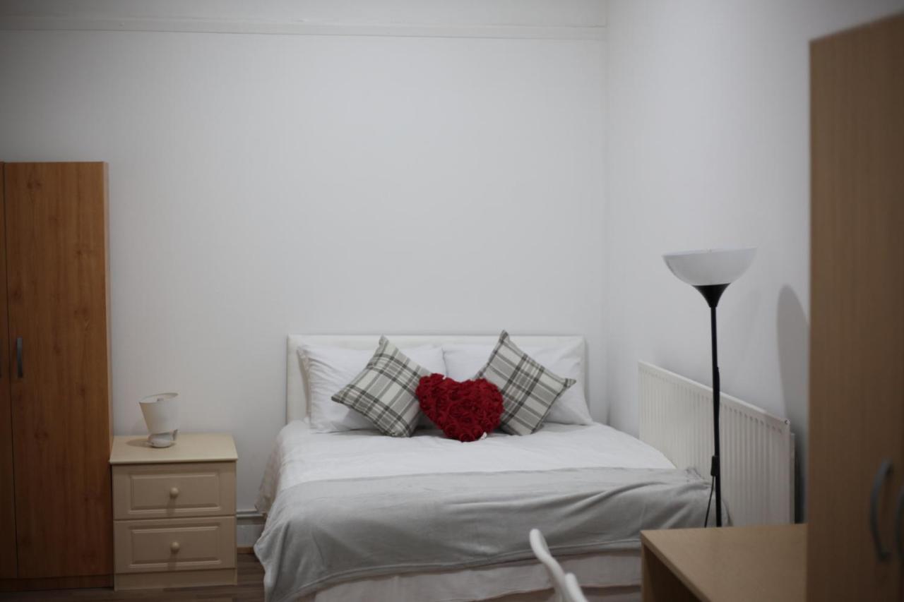 Oyo New City Lodge London Kültér fotó